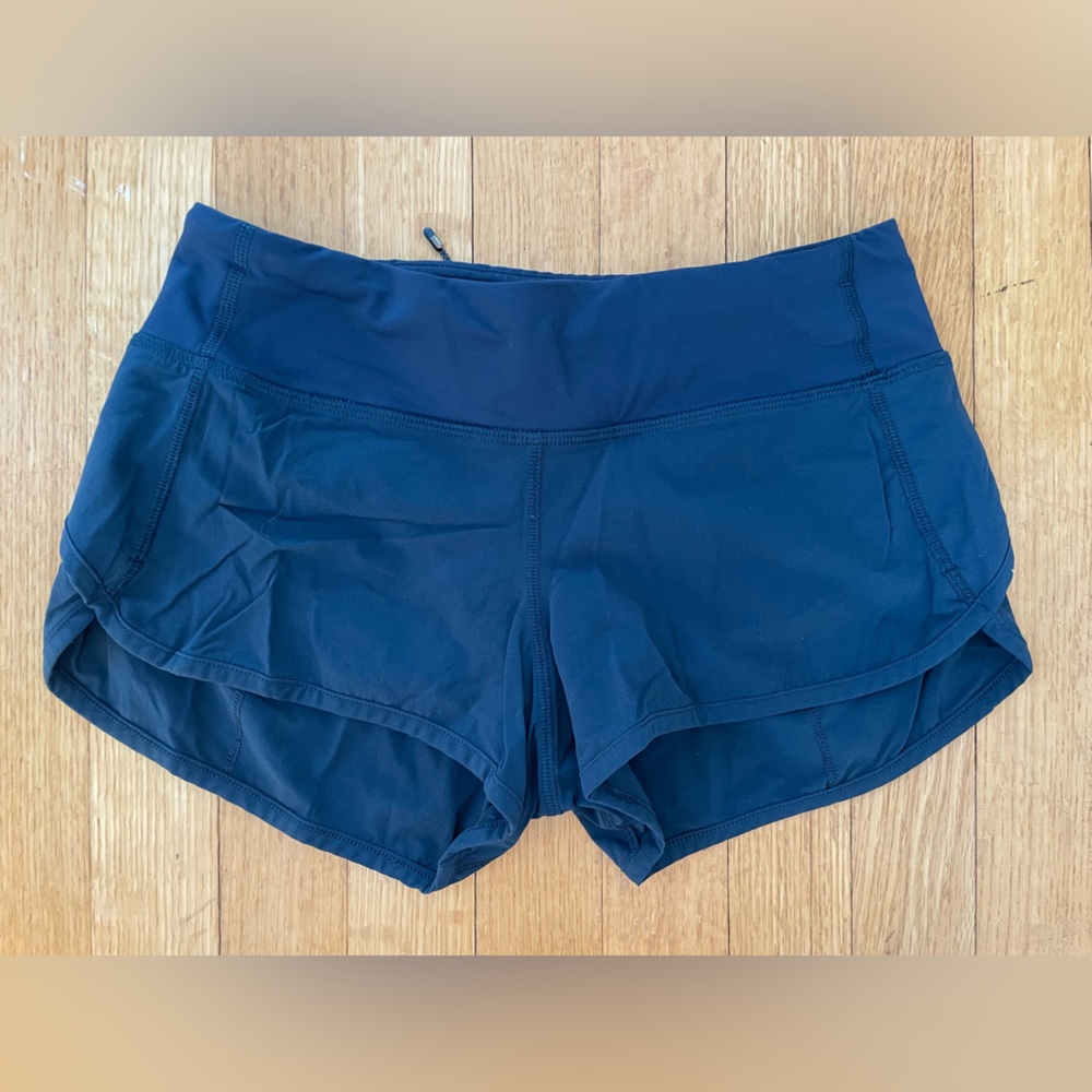 Lululemon Speed Up Low-Rise Lined Short 2.5’ Navy Blue Size 2